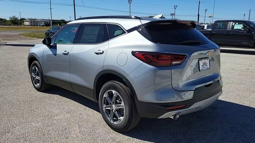 New 2026 Chevrolet Blazer LT w/ Convenience Package image 6