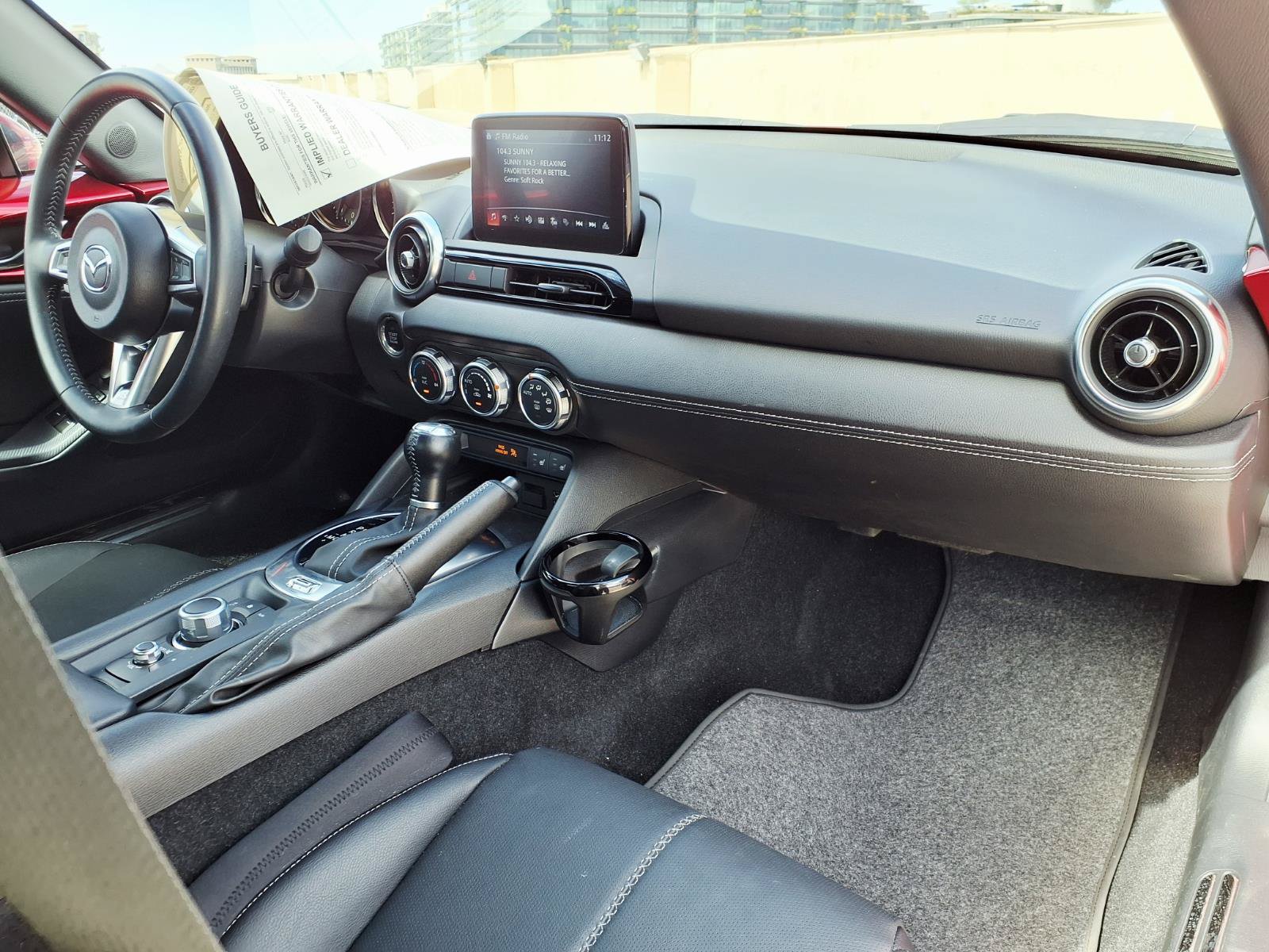 Used 2022 MAZDA MX-5 Miata RF Grand Touring RWD image 9