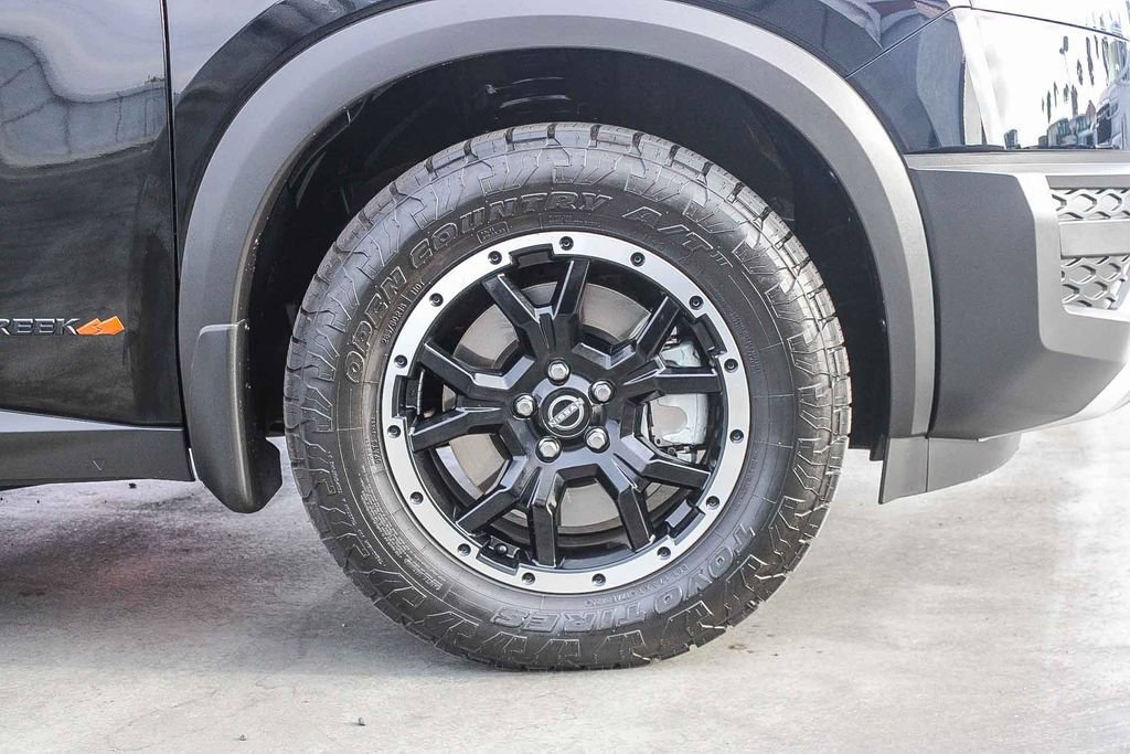 Used 2025 Nissan Pathfinder Rock Creek AWD/4WD image 11