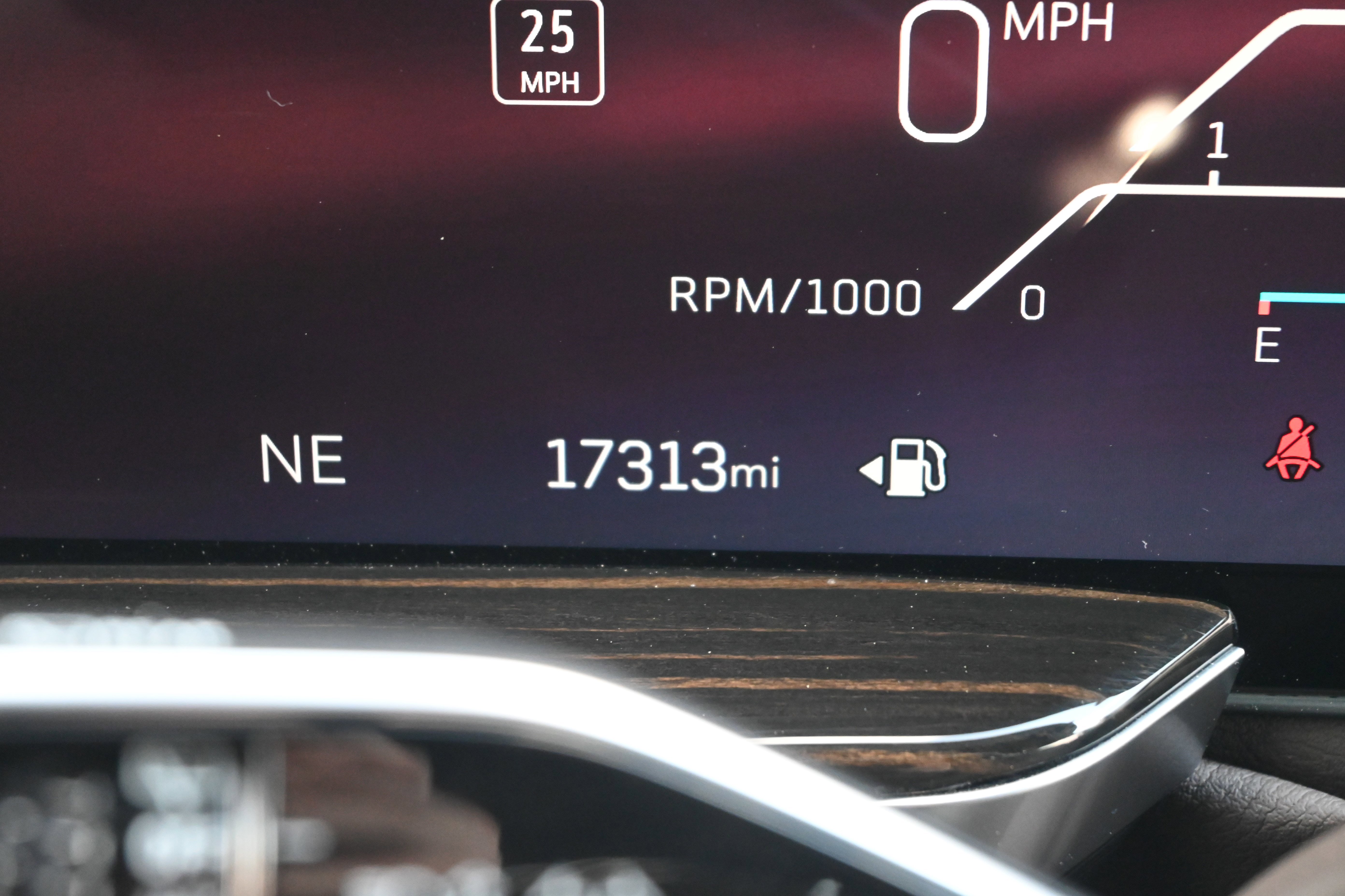 Used 2025 Cadillac Escalade Premium Luxury w/ Touring Package image 29