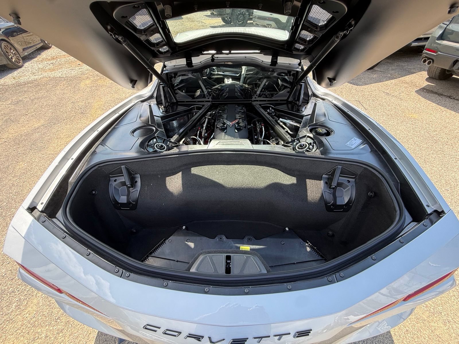 New 2027 Chevrolet Corvette Stingray Coupe w/ 1LT RWD image 26