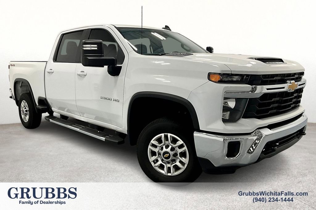 Used 2024 Chevrolet Silverado 2500 LT image 1