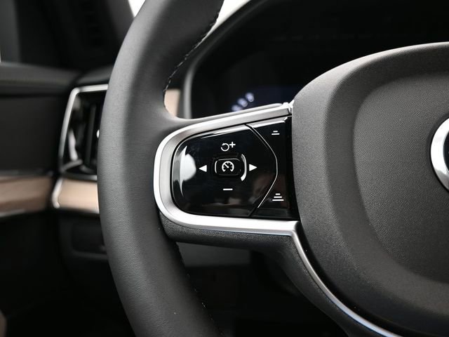 New 2026 Volvo XC90 B6 Core w/ Protection Package Premier image 26