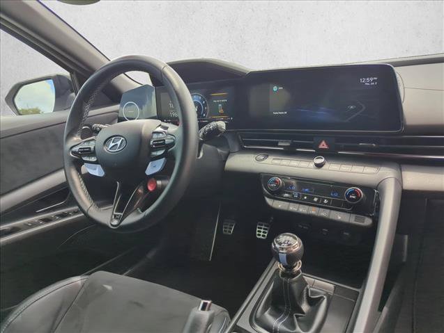 Used 2022 Hyundai Elantra N FWD image 27