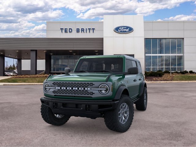 Used 2025 Ford Bronco Badlands AWD/4WD image 3