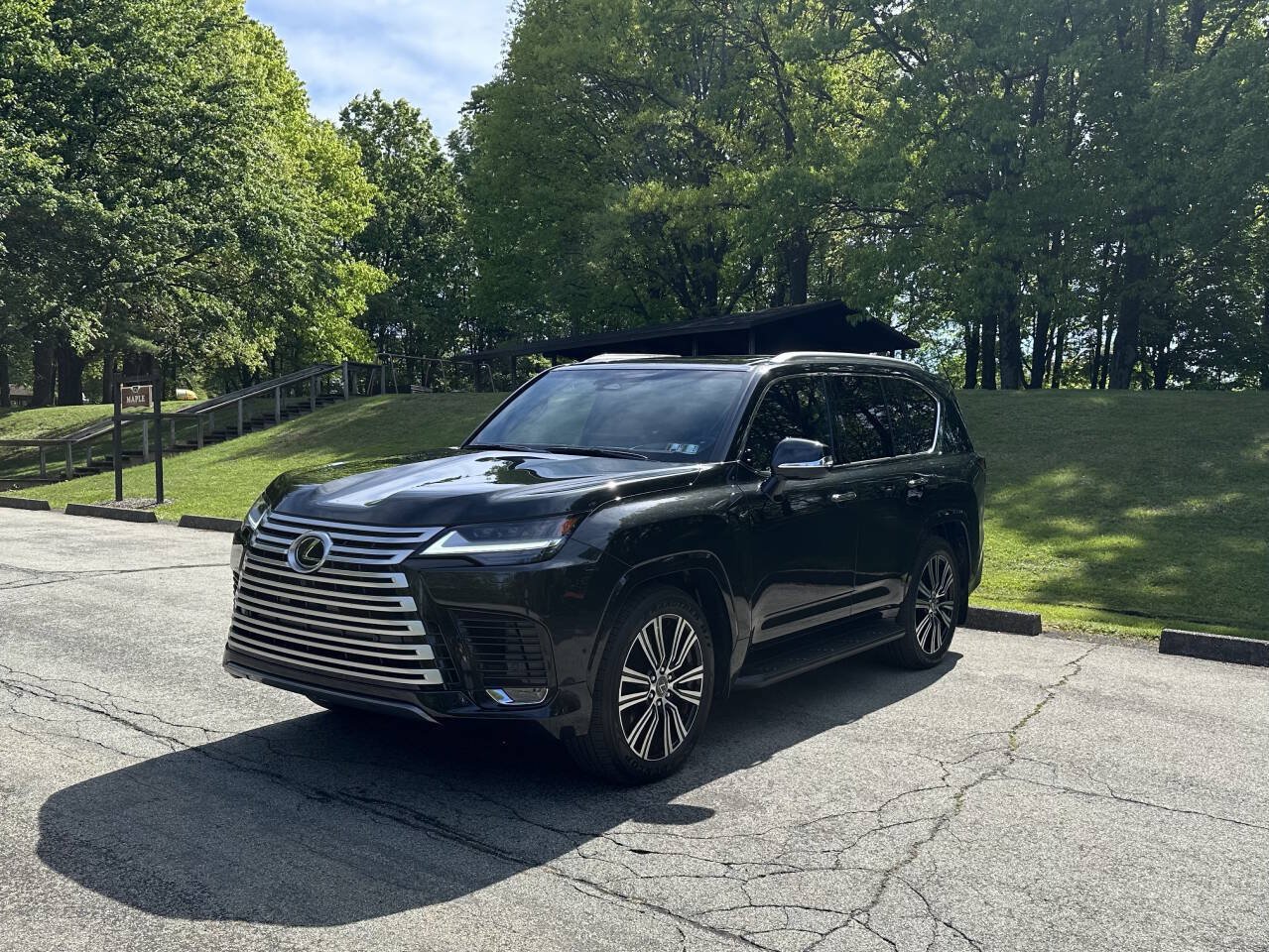 Used 2026 Lexus LX 700h Luxury AWD/4WD image 8