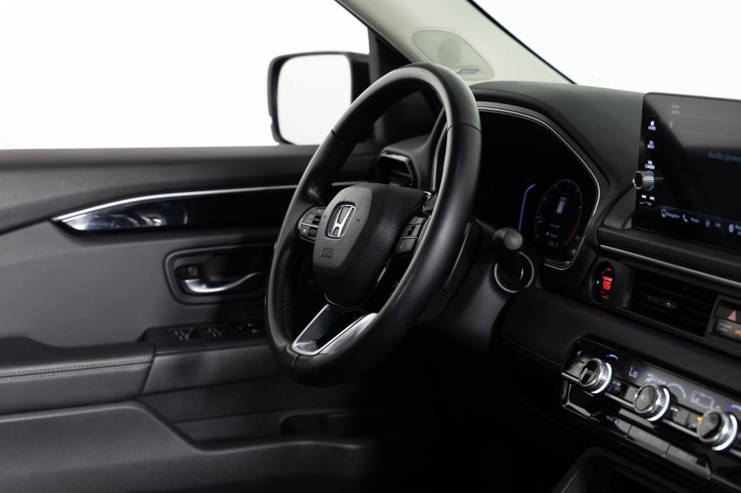 Used 2023 Honda Pilot Touring image 25