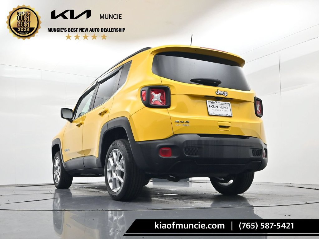 Used 2023 Jeep Renegade Latitude w/ Premium Group AWD/4WD image 42