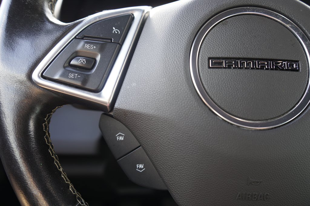 Used 2022 Chevrolet Camaro LT w/ Technology Package RWD image 12