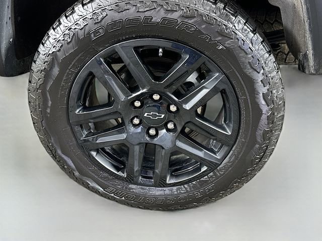 Used 2023 Chevrolet Colorado Trail Boss w/ Advanced Trailering Package image 27