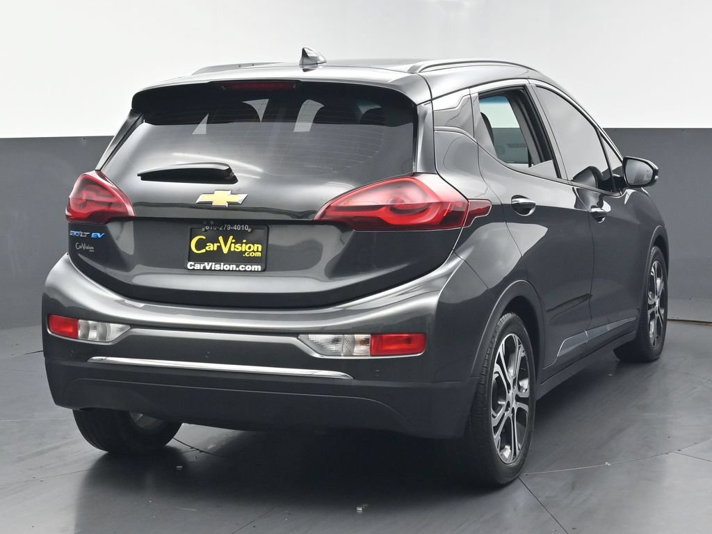 Used 2019 Chevrolet Bolt Premier w/ Infotainment Package FWD image 4