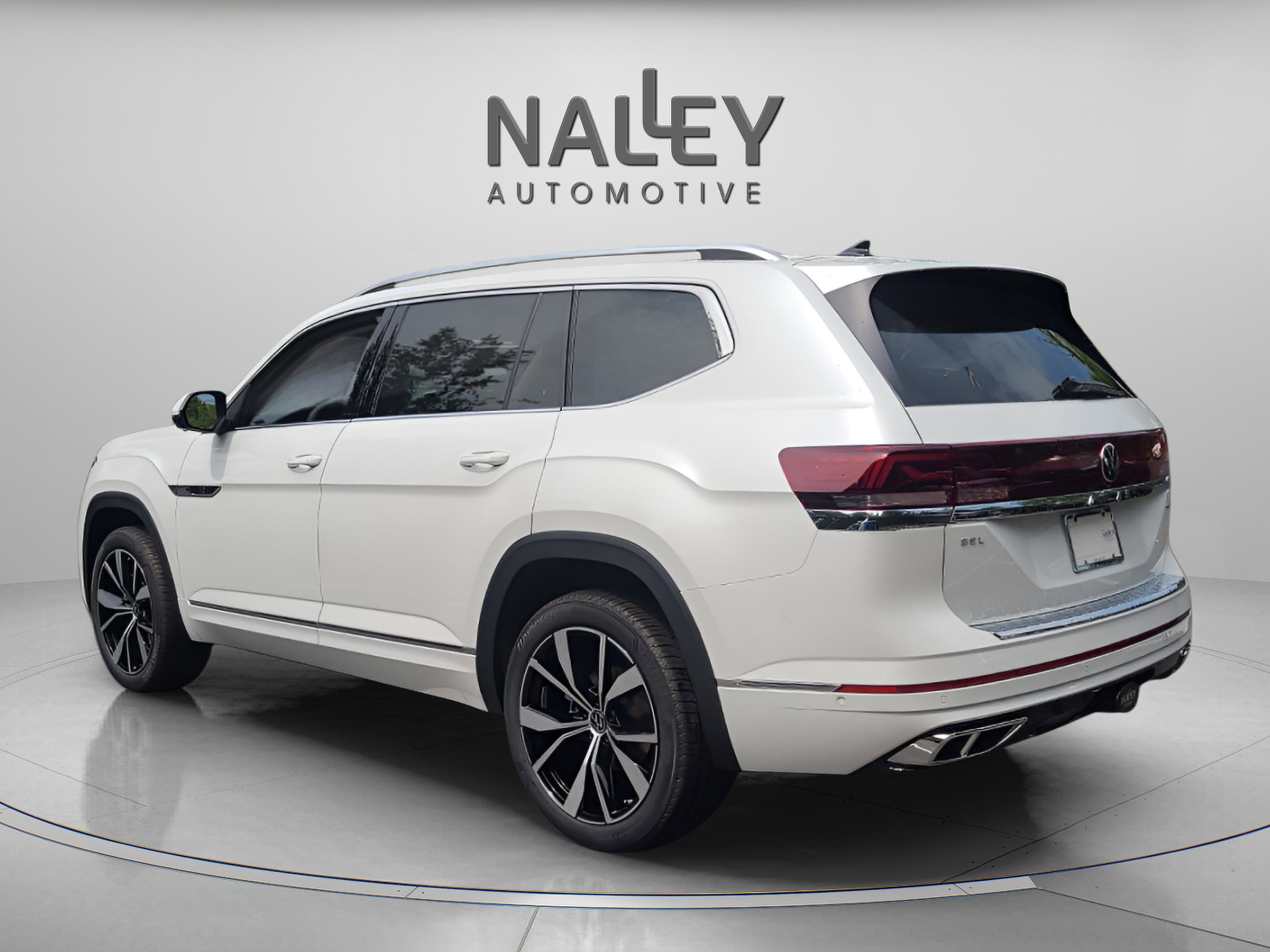 New 2026 Volkswagen Atlas SEL Premium R-Line image 5