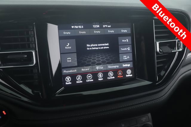 Used 2024 Dodge Durango SXT w/ SXT Blacktop Group image 4