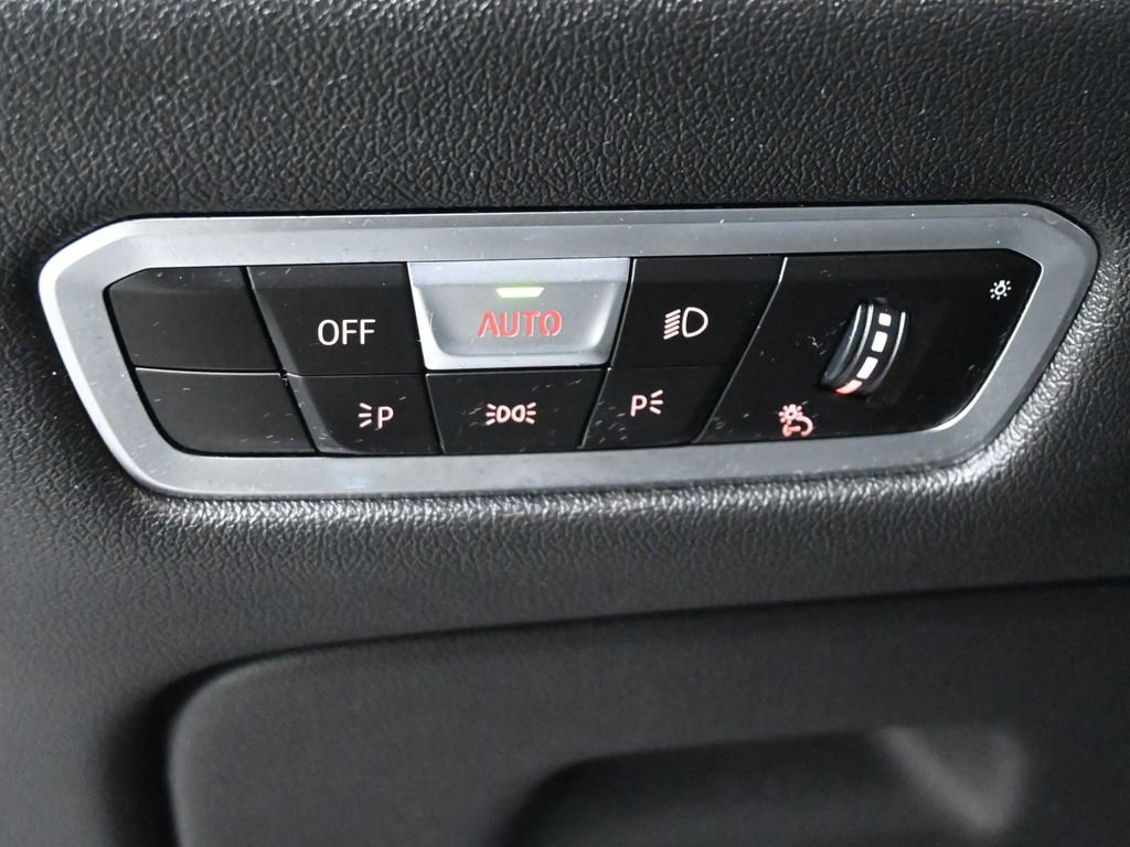 Used 2023 BMW X5 xDrive40i w/ Premium Package AWD/4WD image 6