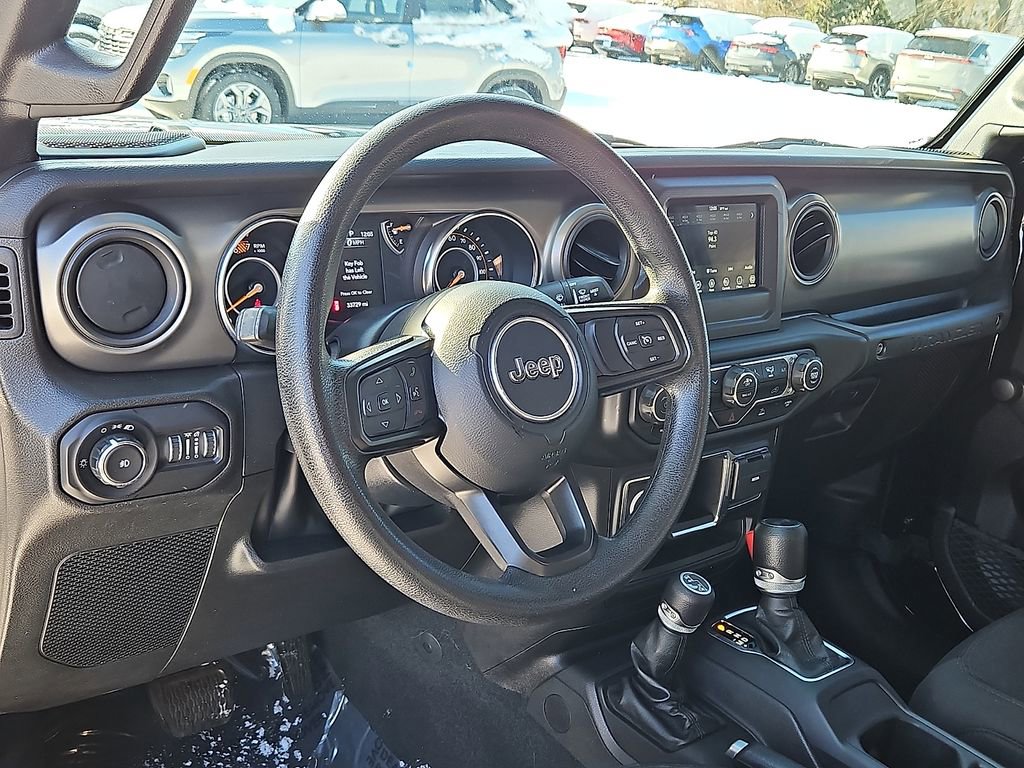 Used 2022 Jeep Wrangler Sport image 12