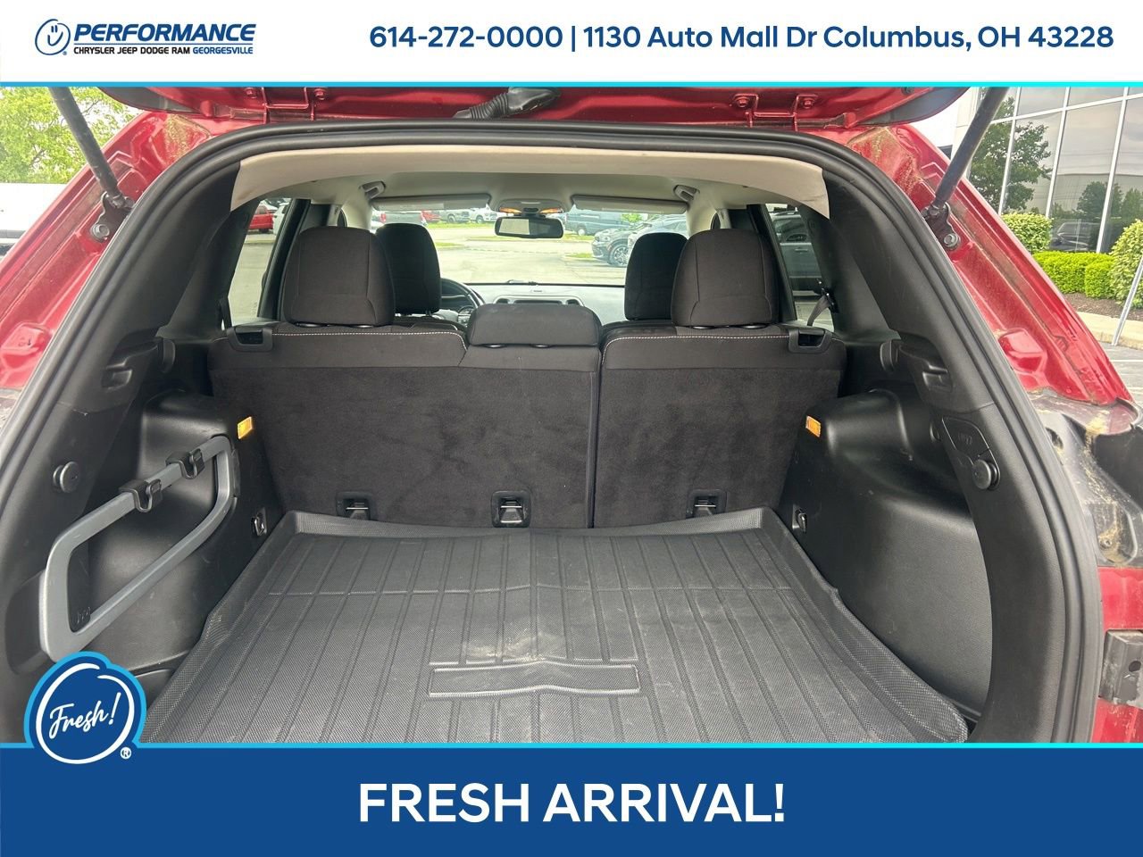 Used 2015 Jeep Cherokee Latitude FWD image 14