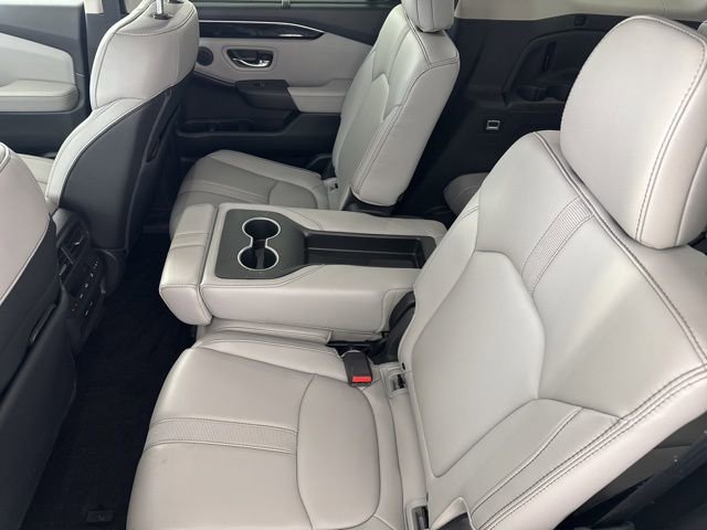 Certified 2023 Honda Pilot Touring image 31