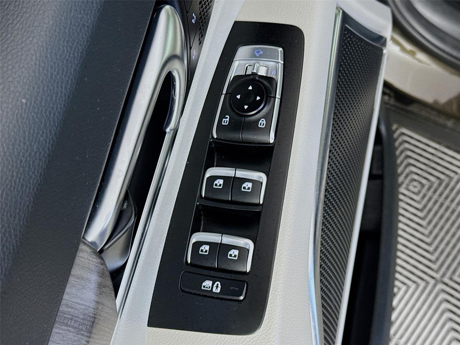 Certified 2023 Kia Telluride SX FWD image 20