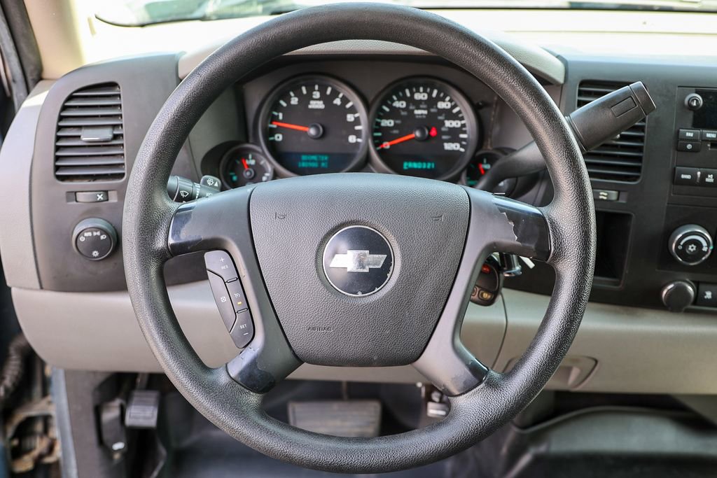 Used 2010 Chevrolet Silverado 1500 LS image 5