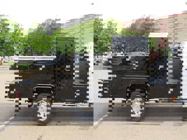 New 2023 RAM 5500 Tradesman w/ Chrome Appearance Group image 23