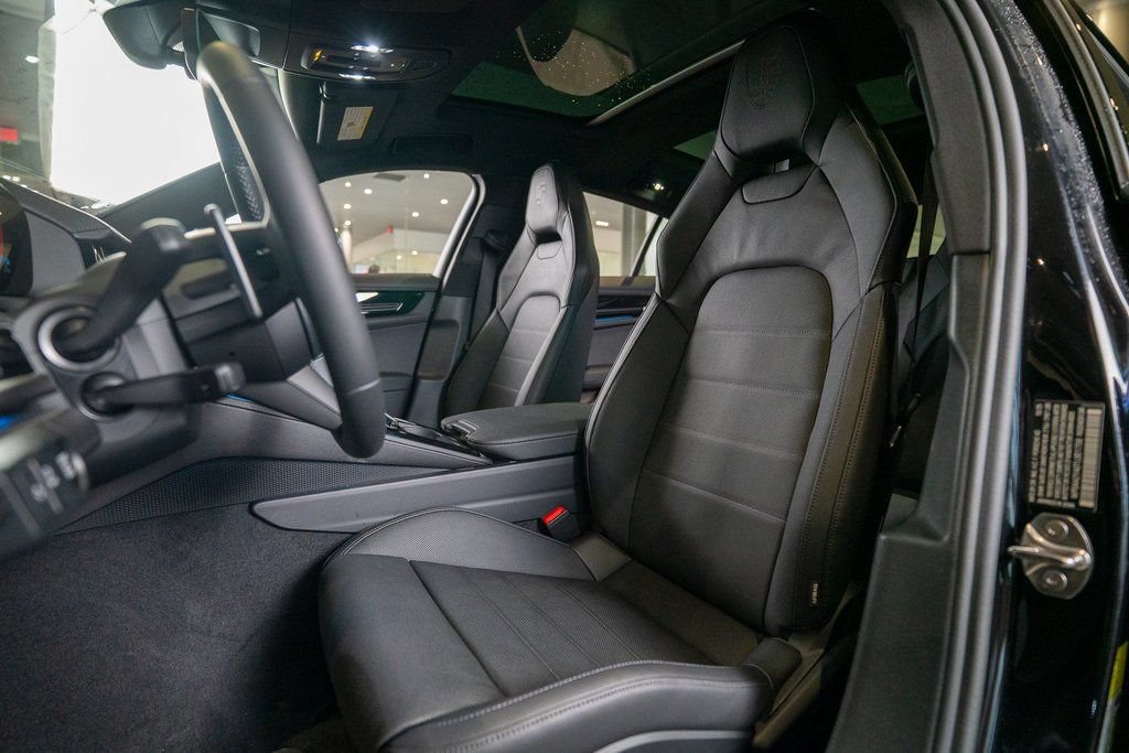 New 2026 Porsche Panamera 4 AWD/4WD image 5