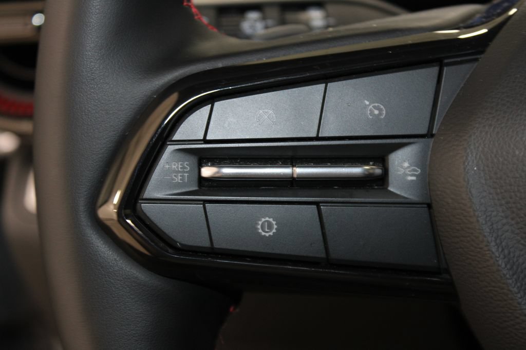 Used 2026 Chevrolet Equinox RS FWD image 29