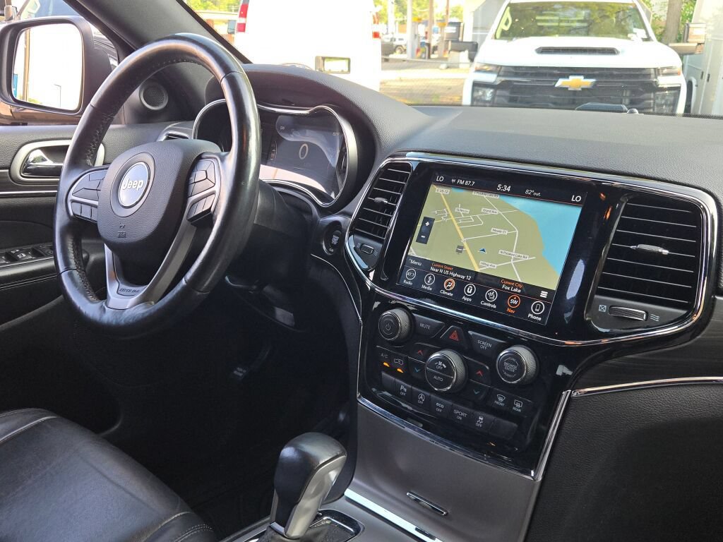 Used 2019 Jeep Grand Cherokee Limited AWD/4WD image 14