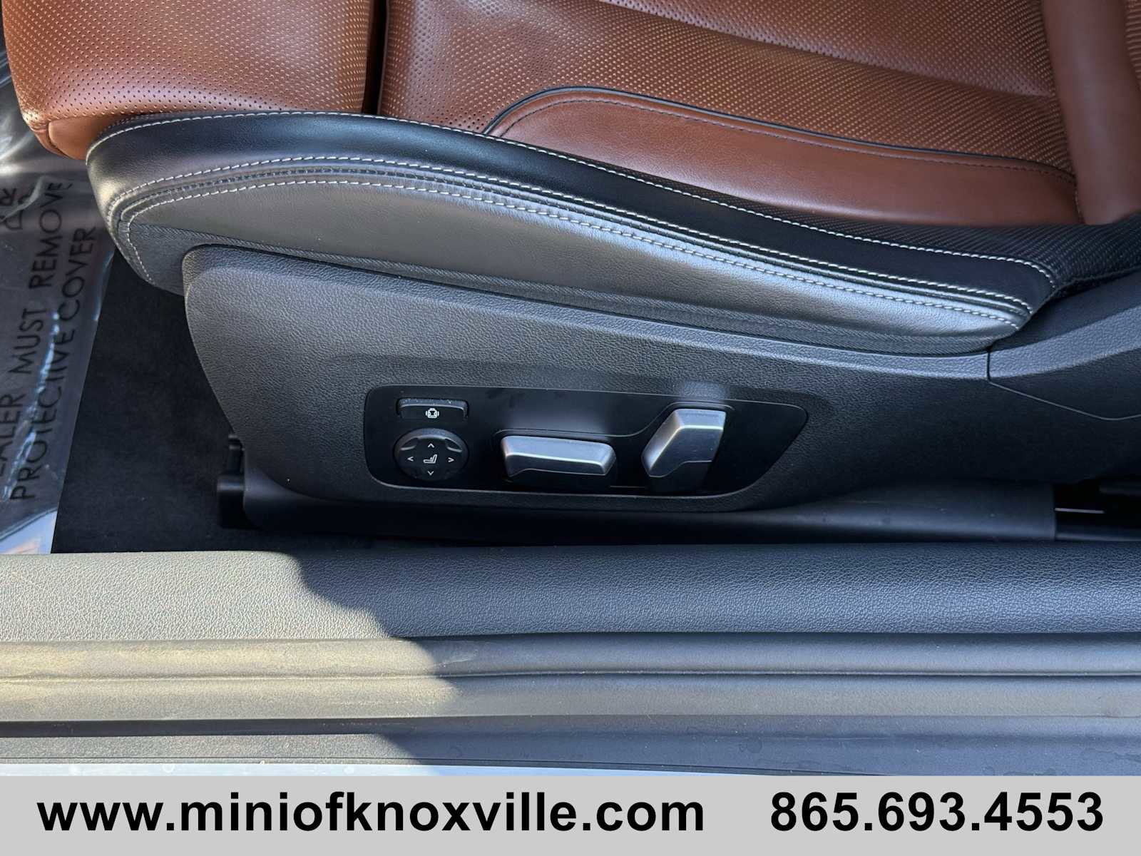 Used 2023 BMW 840i 840i w/ Driving Assistance Package image 11