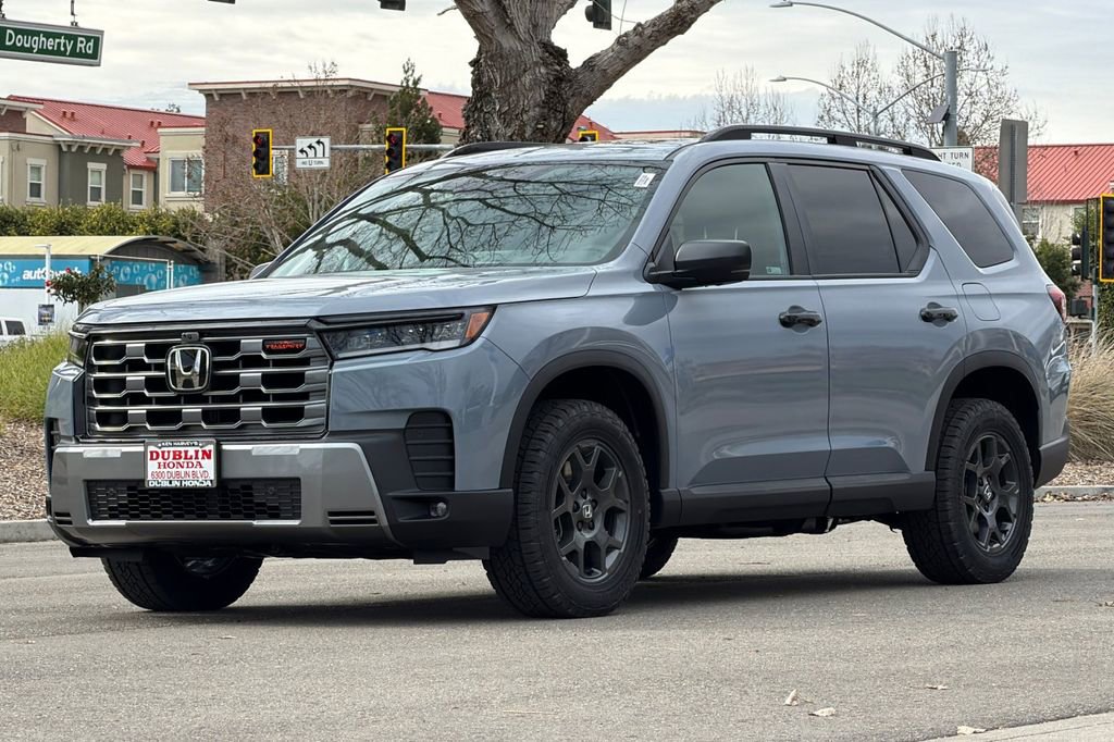 New 2026 Honda Pilot TrailSport image 8