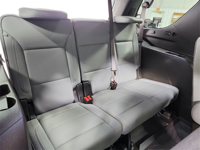 Used 2023 GMC Yukon SLT image 44