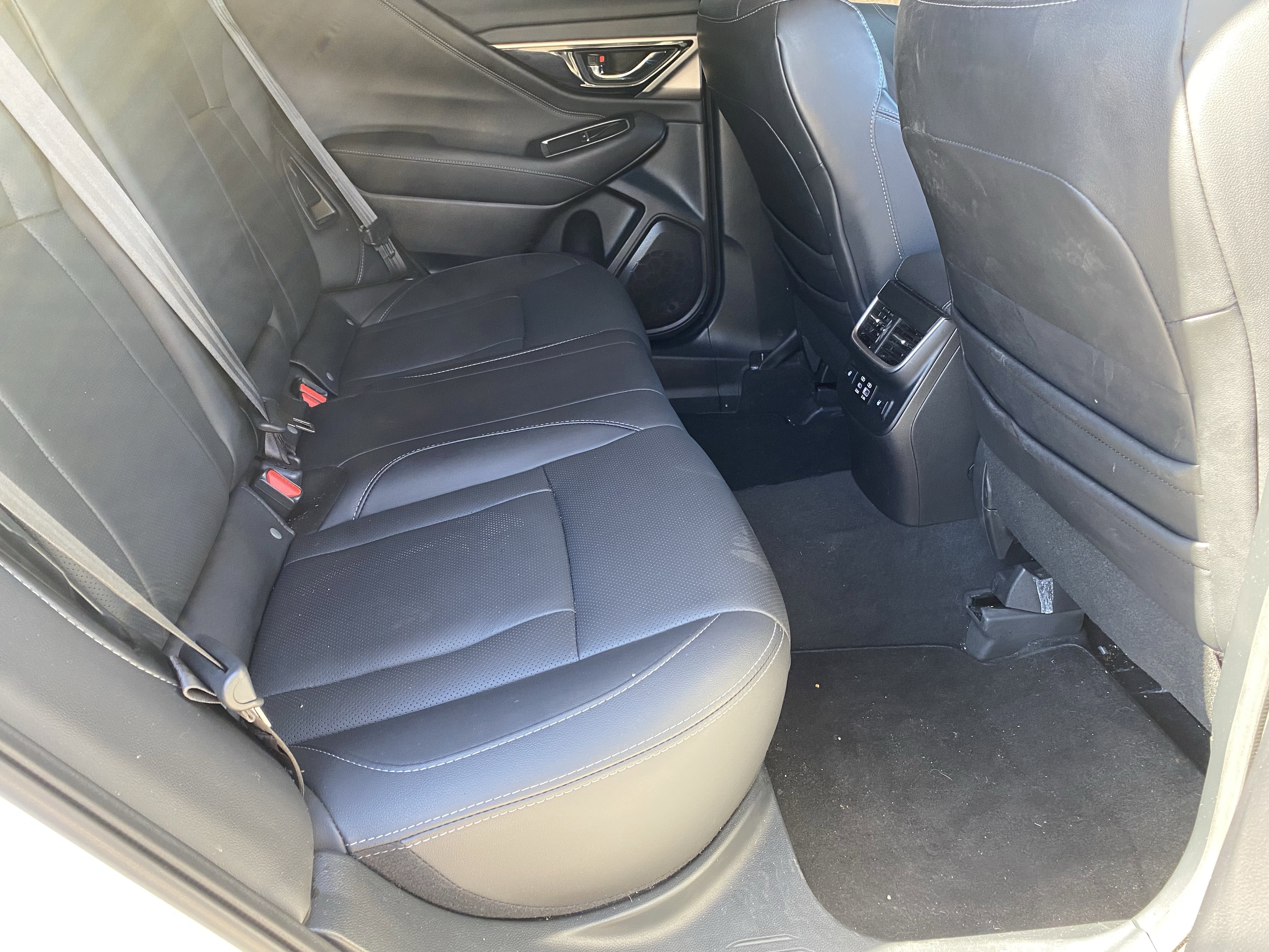 Used 2023 Subaru Outback Touring image 13