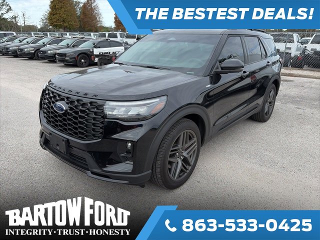 Used 2025 Ford Explorer ST-Line w/ Premium Package