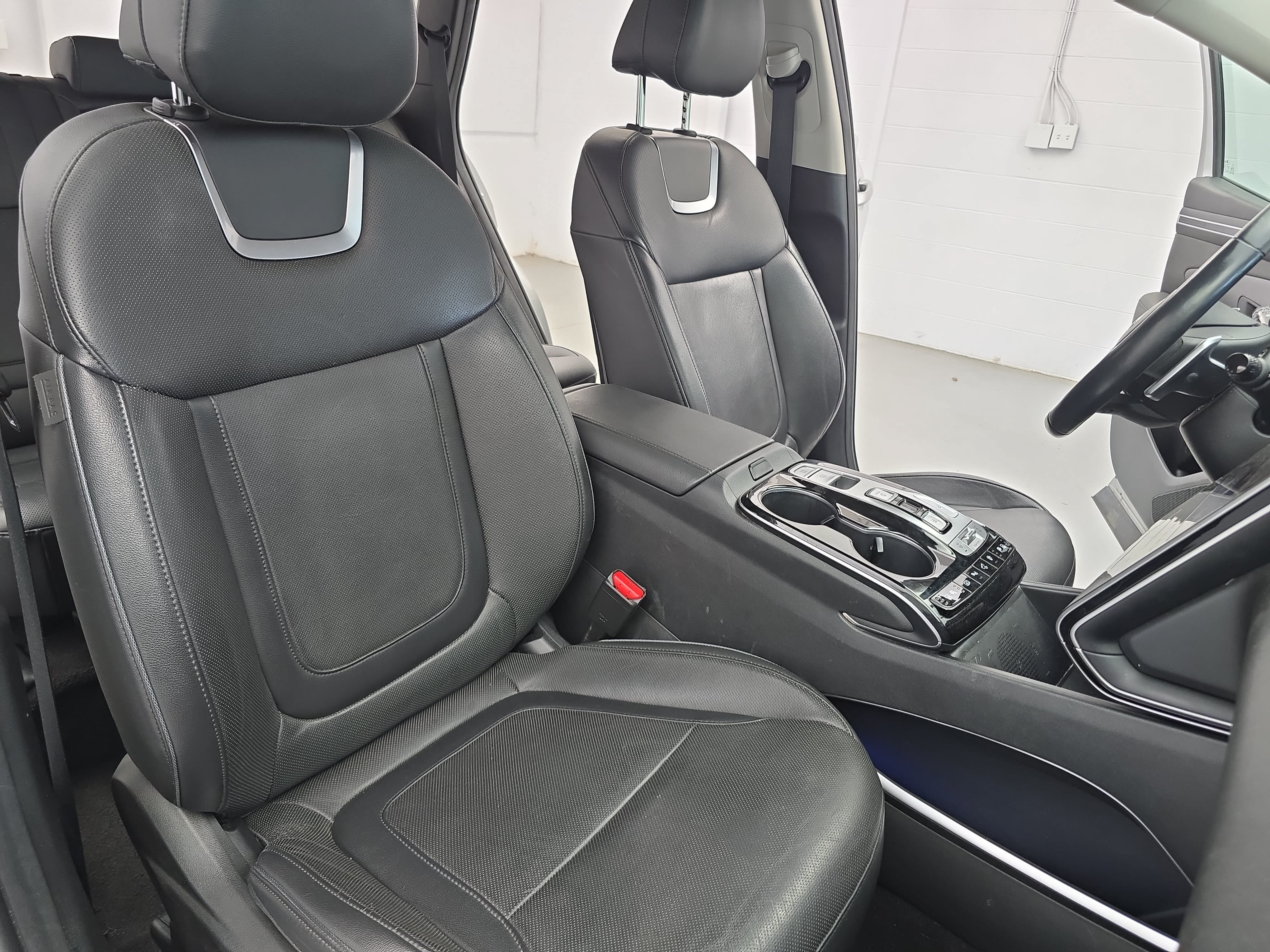 Used 2023 Hyundai Tucson Limited AWD/4WD image 10