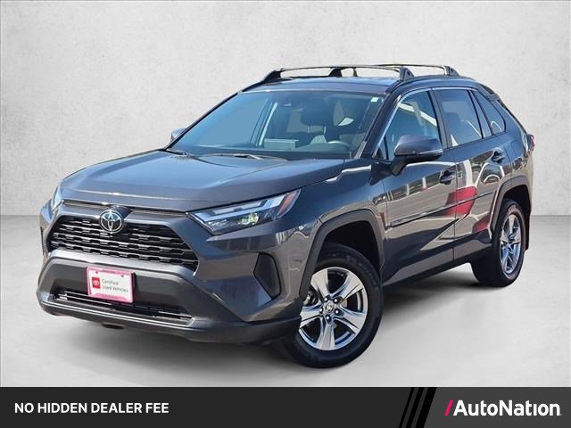 Used 2024 Toyota RAV4 XLE AWD/4WD image 1