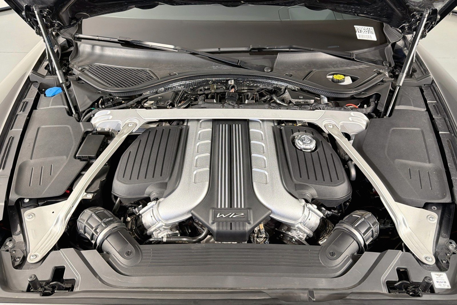 Used 2021 Bentley Flying Spur W12 AWD/4WD image 11