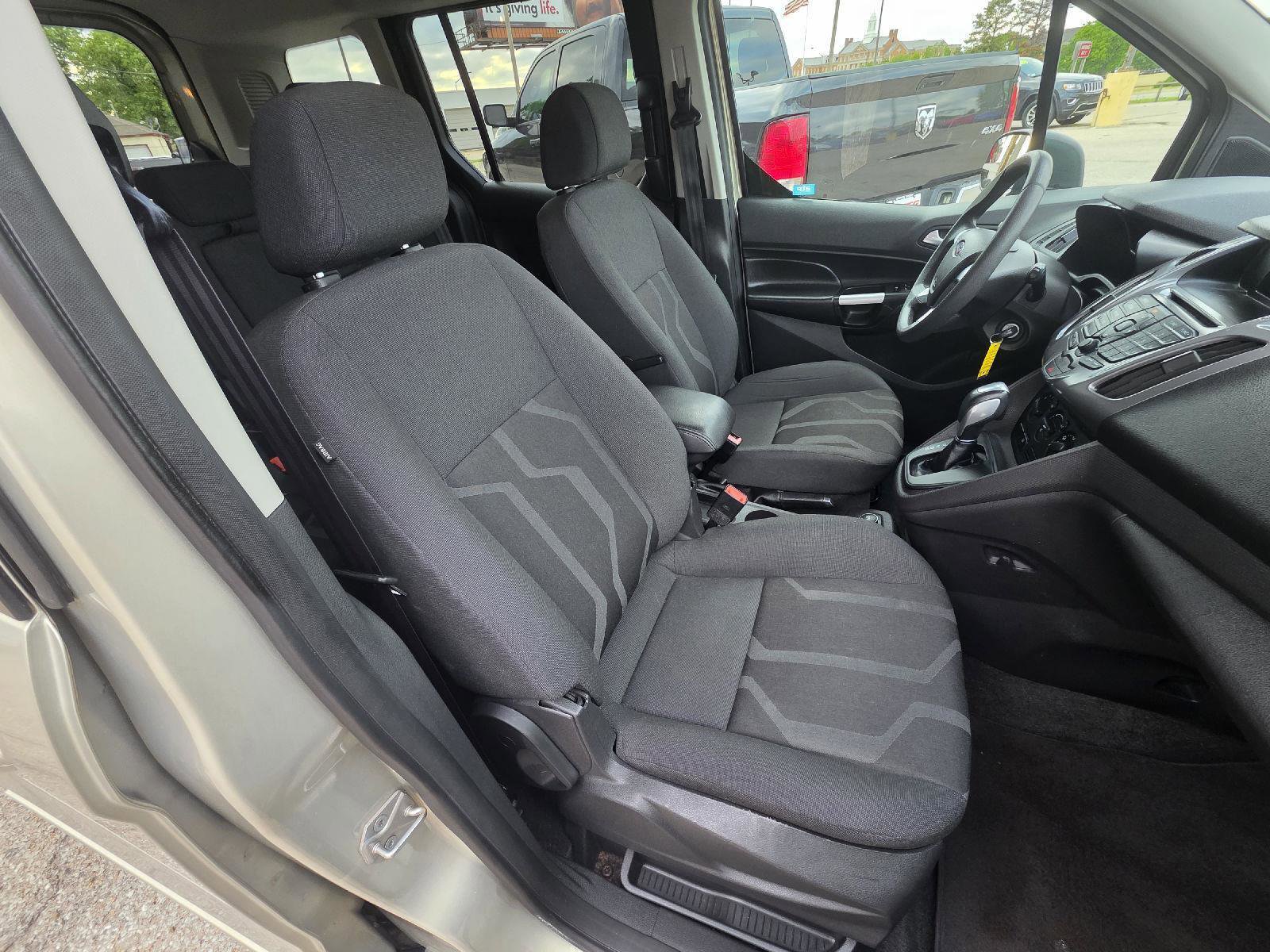 Used 2014 Ford Transit Connect XLT FWD image 23