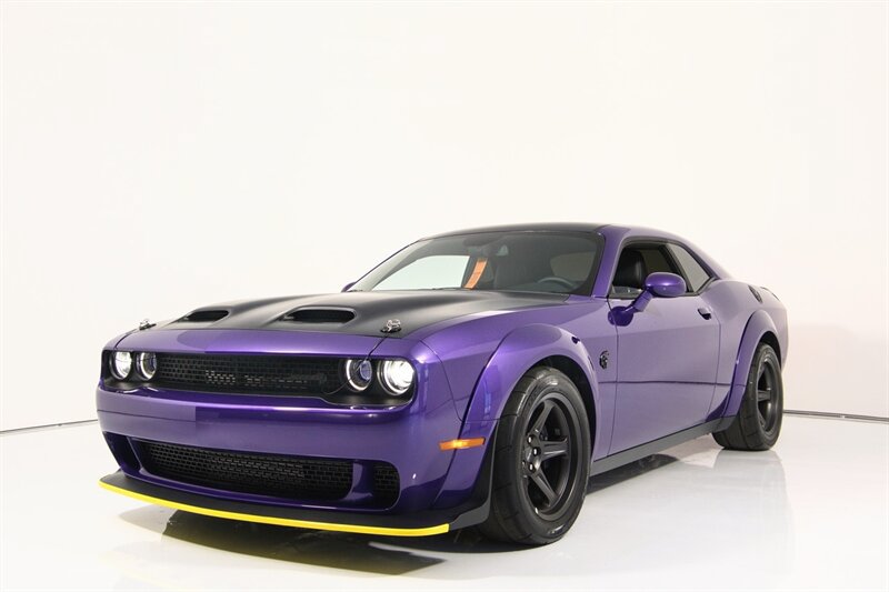 Used 2023 Dodge Challenger SRT Super Stock RWD image 4
