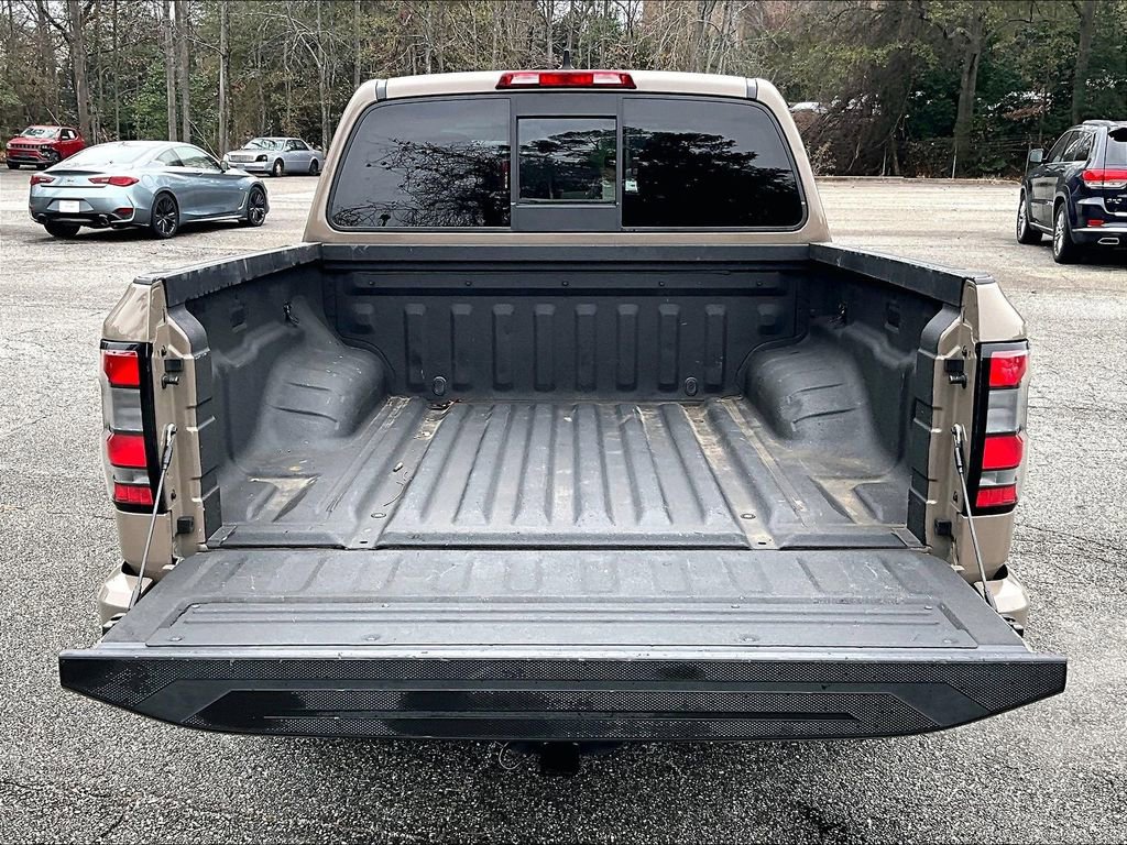 Used 2022 Nissan Frontier Pro-X image 8