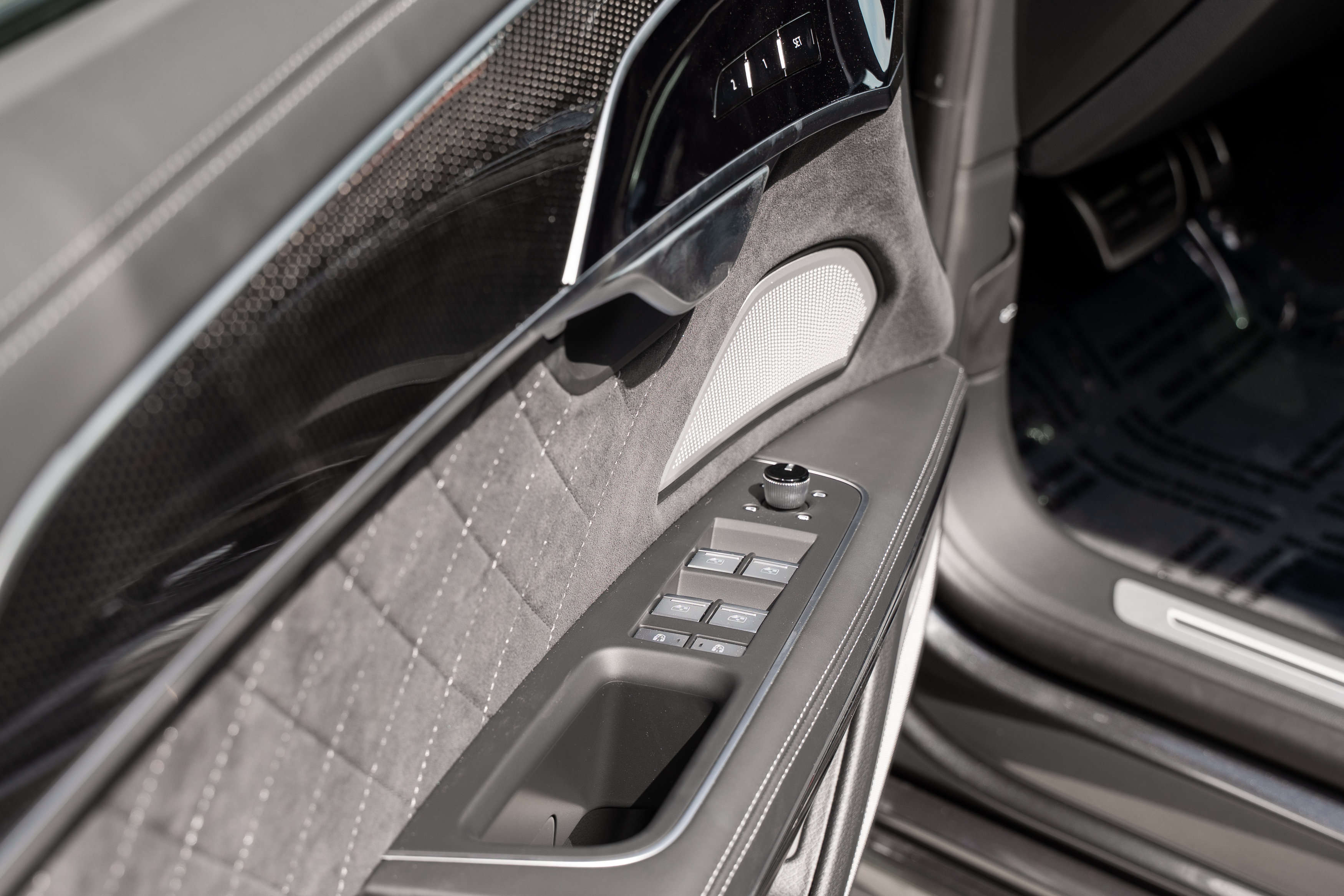 New 2027 Audi S8 AWD/4WD image 22