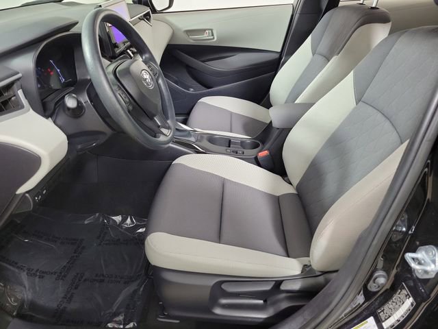 Used 2026 Toyota Corolla LE FWD image 19