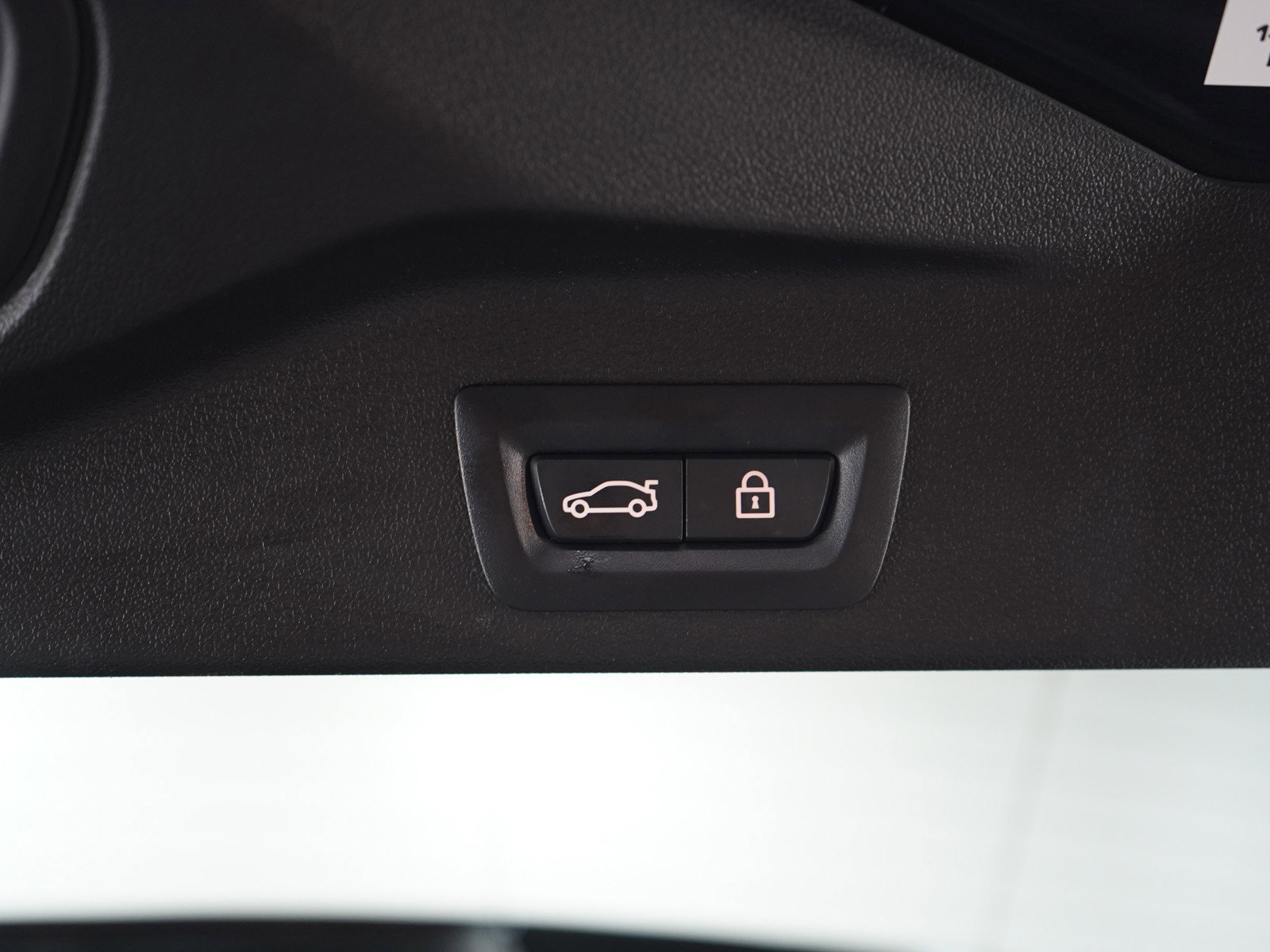 Used 2019 BMW X5 xDrive40i w/ Convenience Package image 19