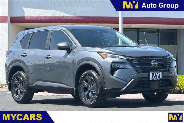 New 2026 Nissan Rogue SV FWD image 1