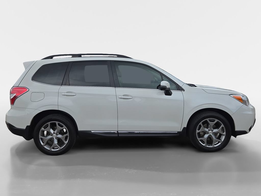 Used 2015 Subaru Forester 2.5i Touring AWD/4WD image 6