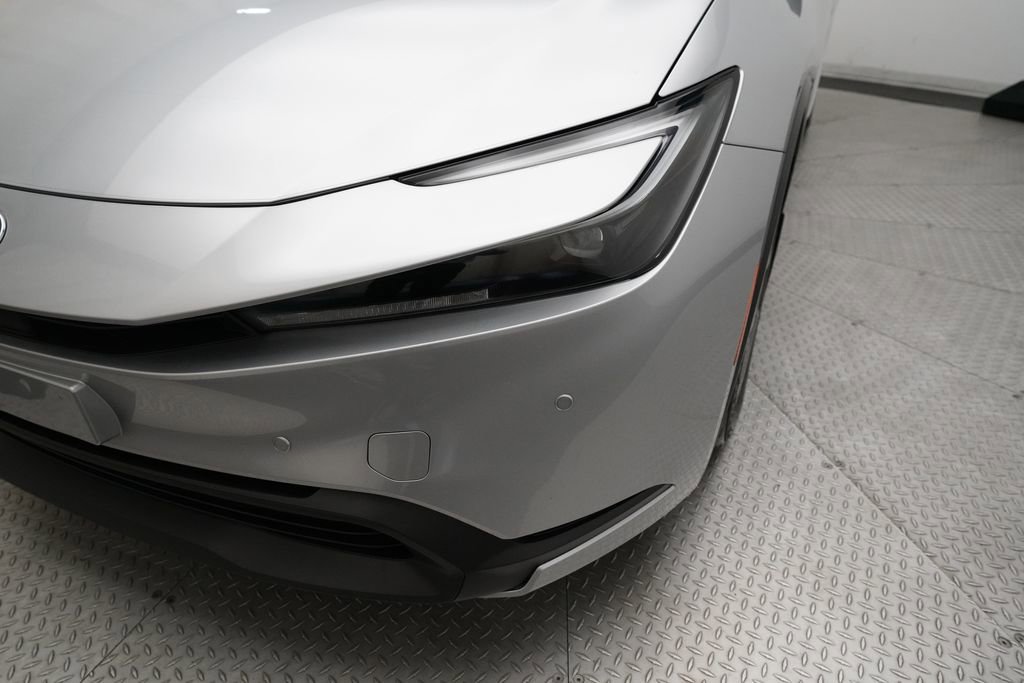 Used 2023 Toyota Prius LE image 22