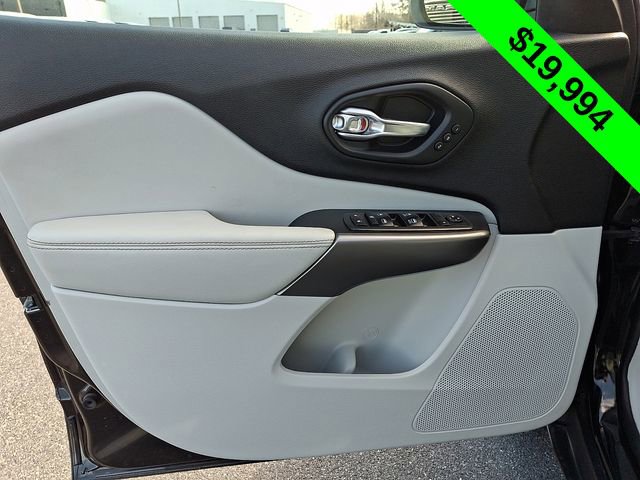 Certified 2020 Jeep Cherokee Limited image 13