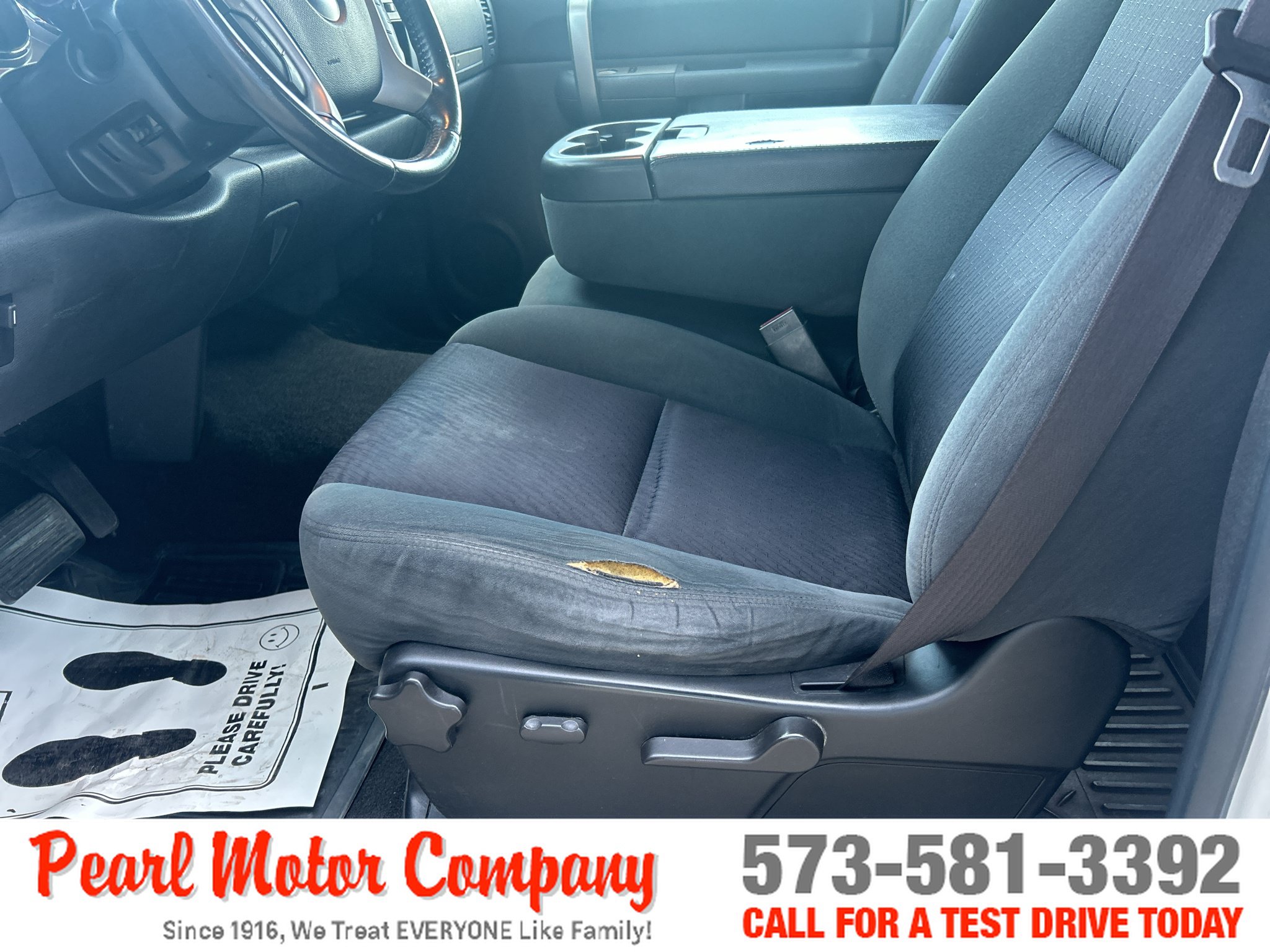 Used 2009 GMC Sierra 2500 SLE w/ Convenience Package AWD/4WD image 10