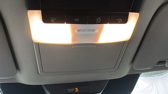 Certified 2025 Nissan Pathfinder SL image 32