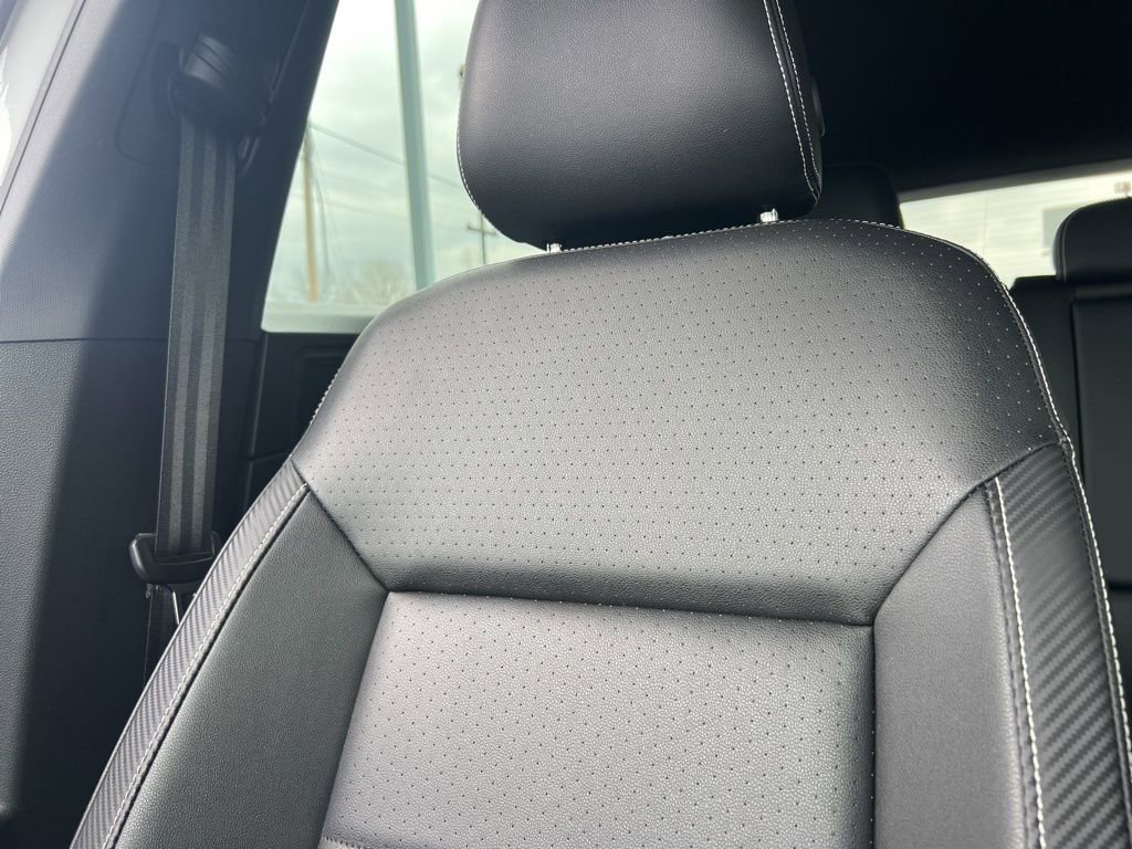 Used 2023 Volkswagen Atlas Cross Sport SE image 21