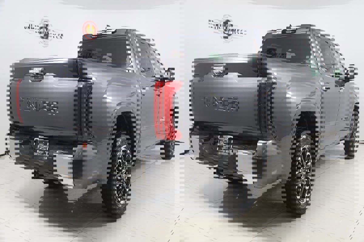 Used 2023 Toyota Tundra Limited image 3