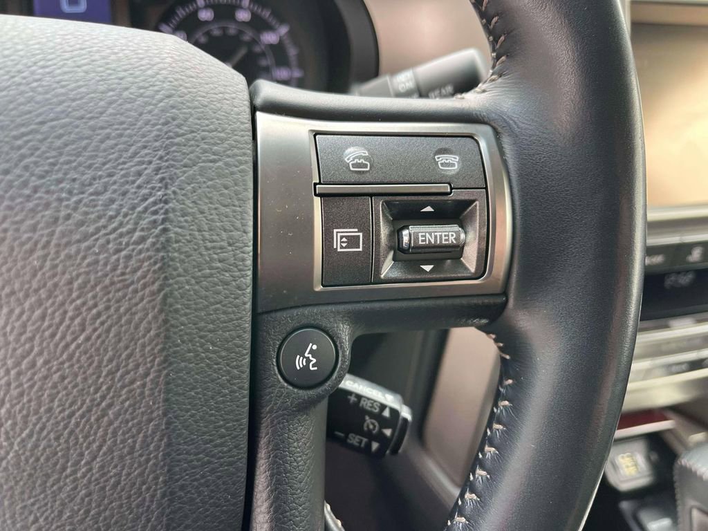 Used 2015 Lexus GX 460 w/ Premium Package AWD/4WD image 32